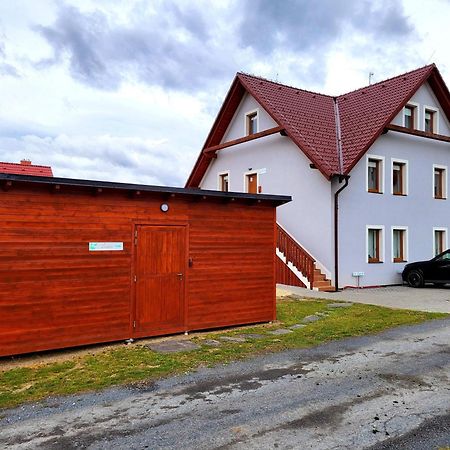 Apartmany Louka Vaclavov u Bruntalu Extérieur photo
